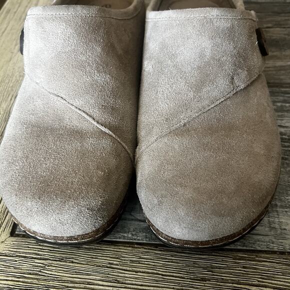 Earth Shoes Ezra Round Toe Casual Slip-on Flat Clogs Taupe Size 8.5 Comfort - Picture 6 of 8